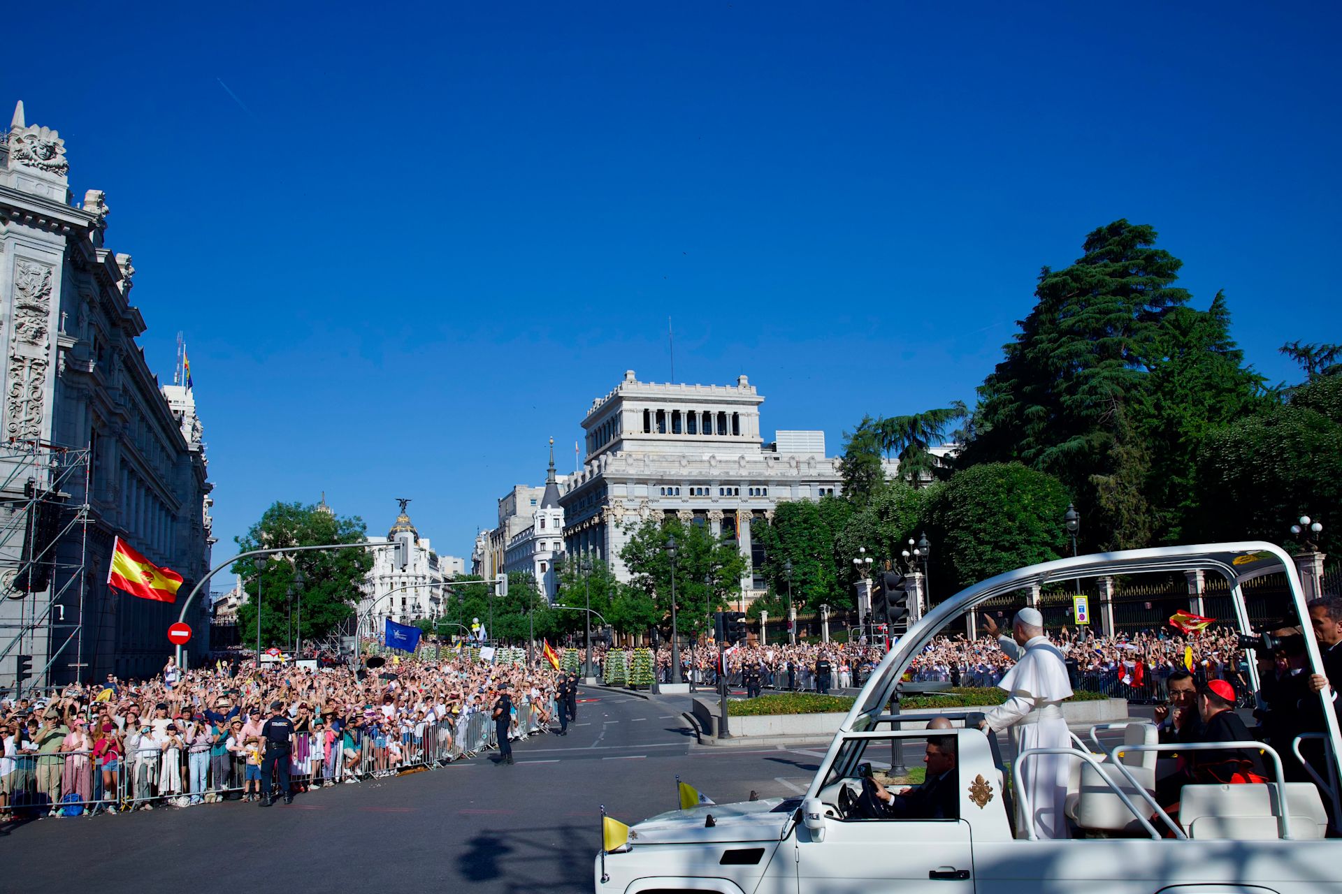 1.2 Million people waiting for Pope Leo XIV to Mass for Corpus Christi in Madrid